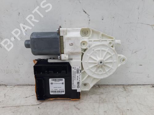 Used Right rear window motor AUDI A3 Sportback (8PA) 1.6 FSI (115 hp) 26548951