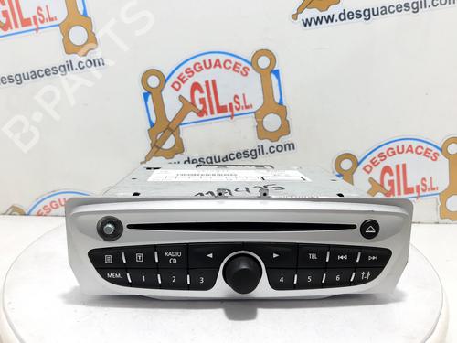 Bilradio RENAULT MEGANE III Hatchback (BZ0/1_, B3_) 1.5 dCi (86 hp) 20812879