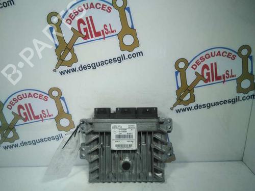 Used Engine control unit (ECU) RENAULT CLIO III (BR0/1, CR0/1) [2005-2014]  20778833