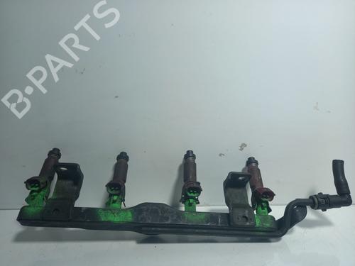 Used Injection rail MAZDA 3 Saloon (BK) 1.6 (BK12) (105 hp) 25743555
