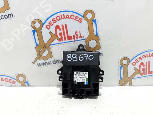 Used Comfort control module MERCEDES-BENZ B-CLASS Sports Tourer (W245) B 180 CDI (245.207) (109 hp) 20732181