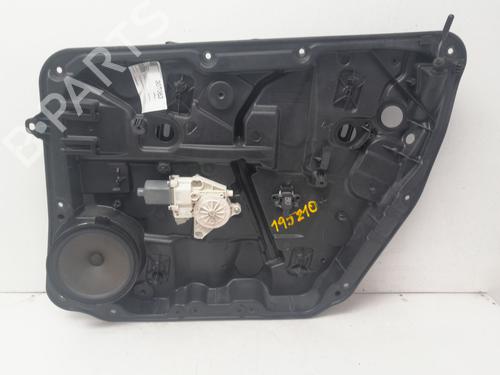Used Front right window mechanism Front right window mechanism MERCEDES-BENZ B-CLASS Sports Tourer (W246, W242) B 180 CDI (246.200) (109 hp) 34130592 34130592