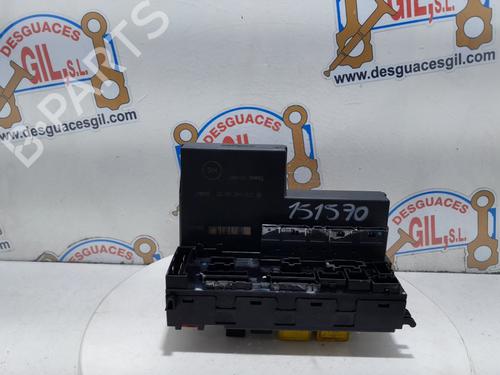 Zekeringkast MERCEDES-BENZ E-CLASS (W210) E 300 Turbo-D (210.025) (177 hp) 20760732
