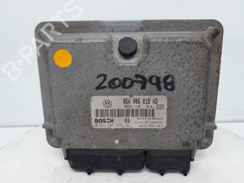 Used Engine control unit (ECU) VW NEW BEETLE (9C1, 1C1) 2.0 (115 hp) 31043861