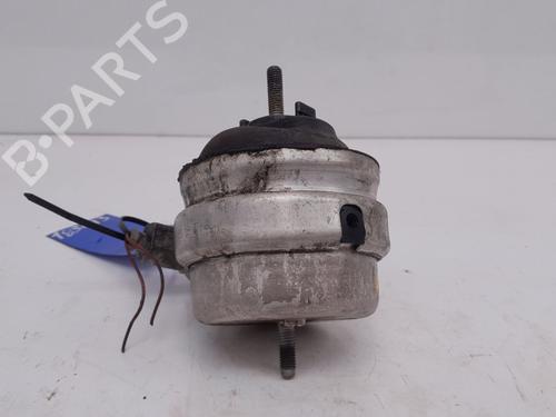 Used Engine mount AUDI A4 B7 Avant (8ED) [2004-2008]  25976111