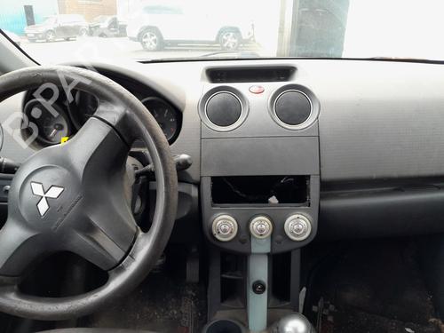 Right front shock absorber MITSUBISHI COLT VI (Z3_A, Z2_A) 1.5 DI-D (Z39A) | BP30936662M17