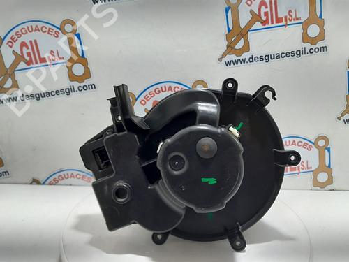 Heater blower motor MERCEDES-BENZ C-CLASS (W203) C 180 Kompressor (203.046) | BP20765794M62 