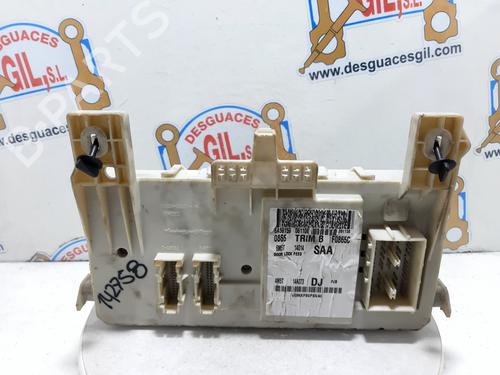 Sikringsdose FORD FOCUS II (DA_, HCP, DP) [2004-2013]  20755345