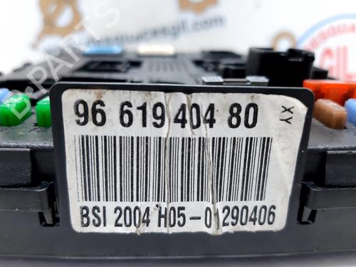Used Fuse box CITROËN C5 II (RC_) [2004-2008]  20738065