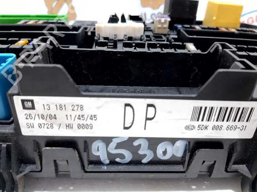 Fuse box OPEL ASTRA H (A04)  | BP20734208E1 