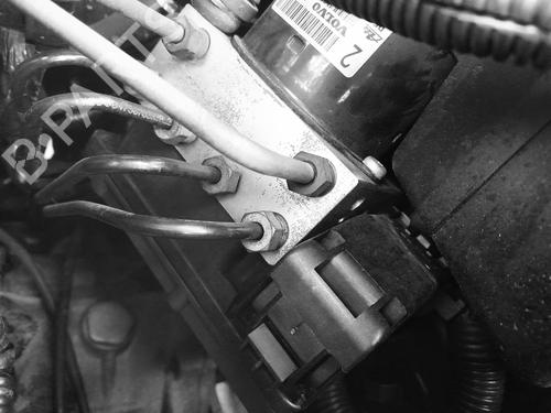 Used ABS pump ABS pump VOLVO XC90 I (275) D5 AWD (163 hp) 34130887 34130887