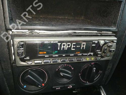 Rear left window mechanism VW GOLF IV (1J1) 1.6 | BP20805585C24 