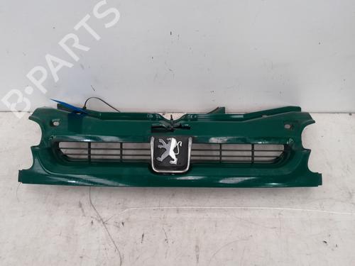 Used Grille PEUGEOT PARTNER MPV (5_, G_) 1.9 D (69 hp) 31073956