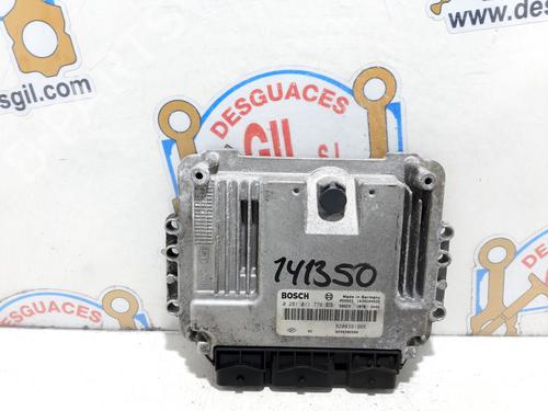 Used Engine control unit (ECU) RENAULT SCÉNIC II (JM0/1_) [2003-2010]  20754305