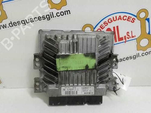 Used Engine control unit (ECU) RENAULT SCÉNIC II (JM0/1_) [2003-2010]  20773226