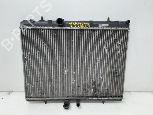 Used Water radiator Water radiator 33234876 33234876