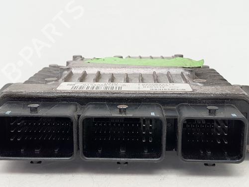 Engine control unit (ECU) RENAULT SCÉNIC II (JM0/1_)  | BP28192207M57