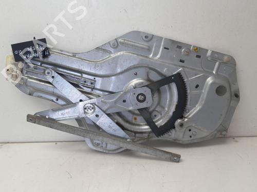 Rudehejsemekanisme Højre foran HYUNDAI ELANTRA III Saloon (XD) 2.0 CRDi | BP29534147C23 
