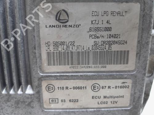 Engine control unit (ECU) DACIA SANDERO  | BP21100639M57 