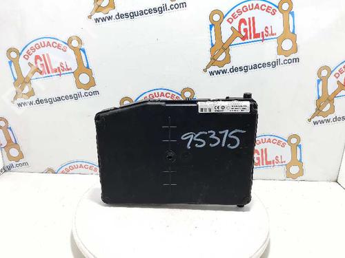 Used Fuse box RENAULT SCÉNIC II (JM0/1_) [2003-2010]  20734212