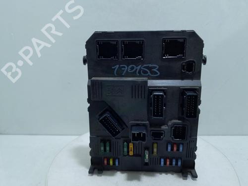 Used Fuse box PEUGEOT 407 SW (6E_, 6D_) 2.0 (136 hp) 21267053