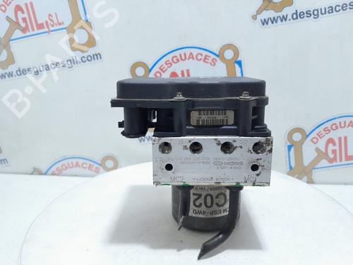Used ABS pump HYUNDAI SANTA FÉ II (CM) 2.2 CRDi GLS (150 hp) 20768686