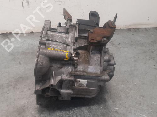 Caja de cambios Caja de cambios CHEVROLET NUBIRA Estate 2.0 D (121 hp) 37424314 37424314