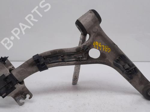 Used Right front suspension arm MERCEDES-BENZ A-CLASS (W176) A 200 (176.043) (156 hp) 29953631