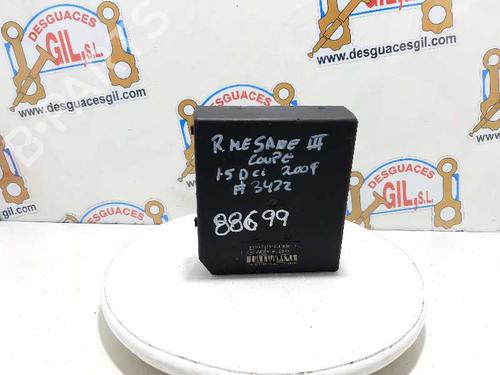 Used Fuse box RENAULT MEGANE III Coupe (DZ0/1_) 1.5 dCi (DZ0B) (106 hp) 20732193