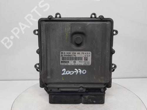 Used Engine control unit (ECU) MITSUBISHI COLT VI (Z3_A, Z2_A) 1.5 DI-D (Z39A) (95 hp) 31043832