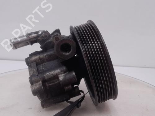 Used Steering pump RENAULT TRAFIC II Van (FL) [2001-2025]  28693898