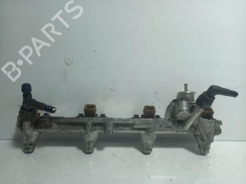 Used Injection rail Injection rail FORD MONDEO I (GBP) 1.8 i 16V (112 hp) 34129242 34129242