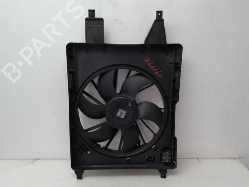 Used Radiator fan RENAULT MEGANE II Saloon (LM0/1_) 1.9 dCi (LM0G, LM1G, LM2C) (120 hp) 31068357