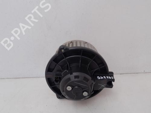 Moteur de chauffage TOYOTA AVENSIS Saloon (_T25_) 2.0 D-4D (CDT250_, CDT250R) (116 hp) 31072224