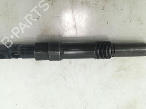 Inyector Inyector FORD MONDEO III Turnier (BWY) 2.0 TDCi (130 hp) 35965474 35965474
