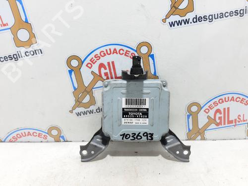 Versnellingsbakregeleenheid TOYOTA PRIUS Liftback (_W2_) 1.5 Hybrid (NHW20_, NHW20R) (112 hp) 20737087