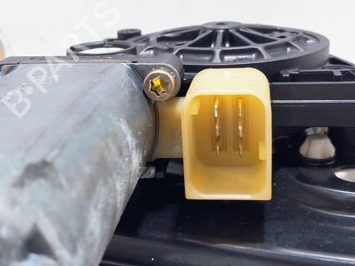 Rear left window mechanism MERCEDES-BENZ C-CLASS (W203) C 220 CDI (203.006, 203.008) | BP20770585C24 