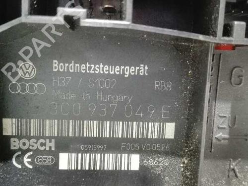 Fuse box VW TOURAN (1T1, 1T2) 2.0 TDI 16V | BP20789679E1 