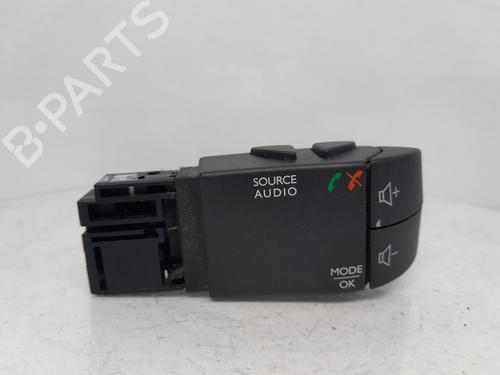Used Switch RENAULT CLIO IV (BH_) [2012-2021]  31131886