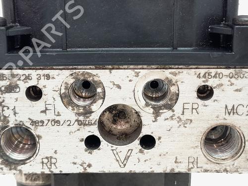 ABS Bremseaggregat TOYOTA AVENSIS Saloon (_T25_) 2.0 D-4D (CDT250_, CDT250R) | BP30487164M43