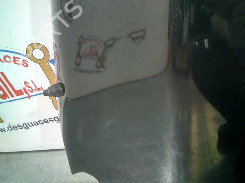Right front fenders CHRYSLER VOYAGER / GRAND VOYAGER III (GS_, NS_) 2.5 TD | BP20729130C42 