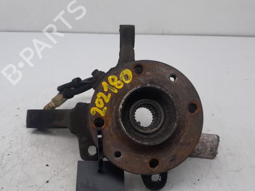 Used Left front steering knuckle Left front steering knuckle RENAULT CLIO II (BB_, CB_) 1.5 dCi (B/CB07) (65 hp) 34132116 34132116