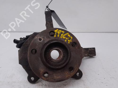 Used Right front steering knuckle Right front steering knuckle RENAULT TRAFIC II Platform/Chassis (EL) 2.0 dCi 115 (EL0H, EL00, EL01, EL0M) (114 hp) 34131210 34131210