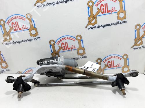 Used Front wiper motor TOYOTA YARIS (_P9_) 1.0 VVT-i (KSP90_, KSP90R) (69 hp) 20738539