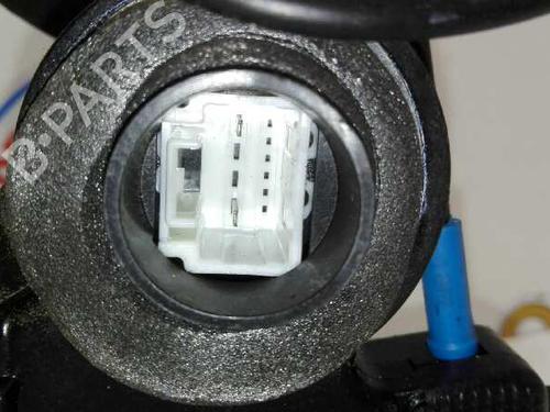 Rear left lock TOYOTA AVENSIS (_T25_) 2.0 VVT-i (AZT250_, AZT250R) | BP20785742C100 