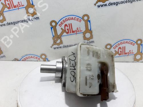 Used Brake master cylinder CITROËN BERLINGO Box Body/MPV (B9) 1.6 HDi 90 4x4 (90 hp) 20746588