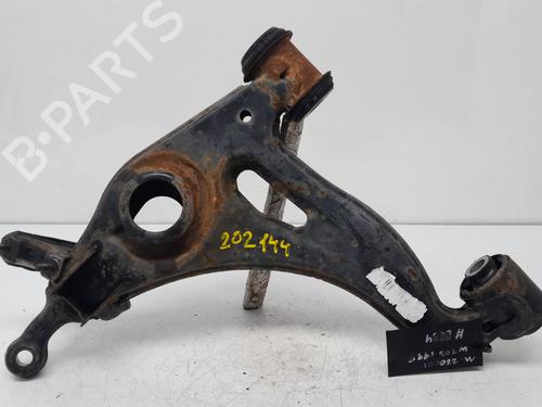 Used Left front suspension arm Left front suspension arm MERCEDES-BENZ C-CLASS (W202) C 220 CDI (202.133) (125 hp) 34132090 34132090