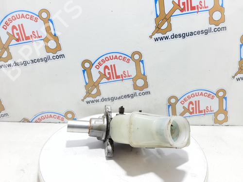 Used Brake master cylinder SUZUKI GRAND VITARA II (JT, TE, TD) 1.9 DDiS All-wheel Drive (JT419, TD44, JB419WD, JB419XD,... (129 hp) 20809864