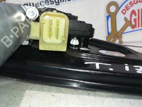 Rear left window mechanism MERCEDES-BENZ C-CLASS (W203) C 220 CDI (203.006) | BP20802541C24 