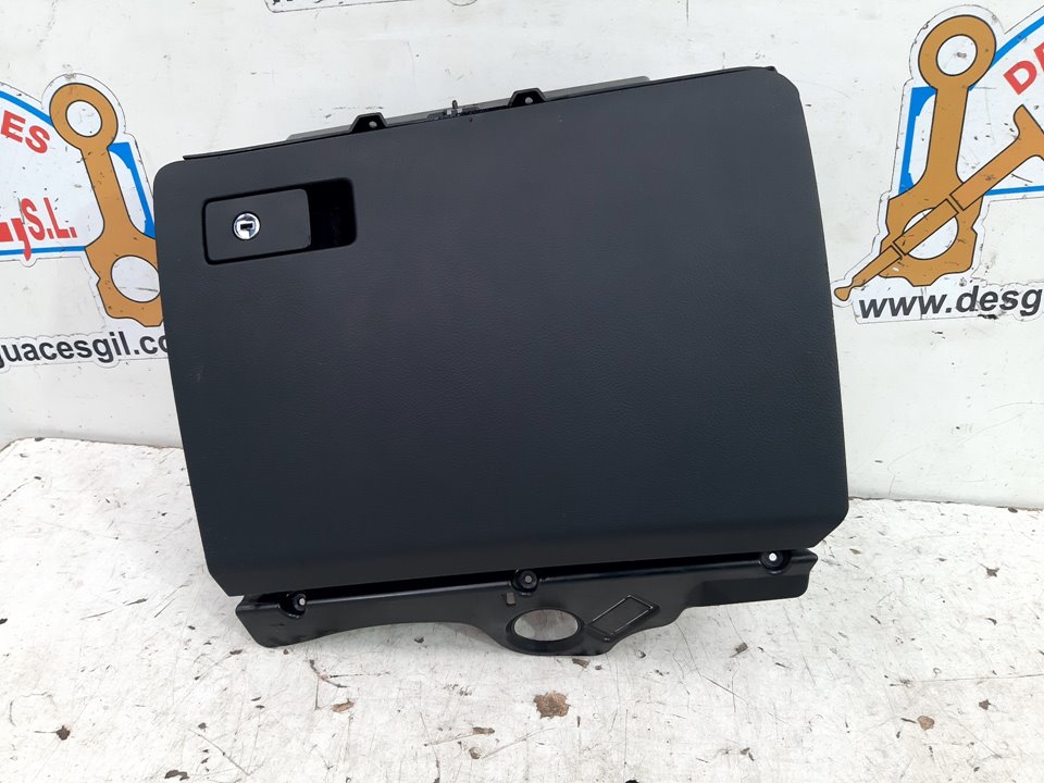 Boîte à gants VW PASSAT B6 (3C2) 20766845 | B-Parts